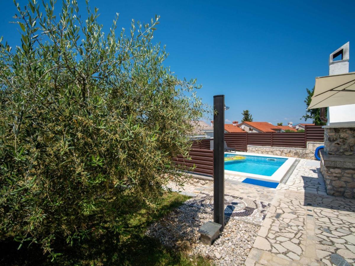 Apartment Albaneze Njivice Kültér fotó